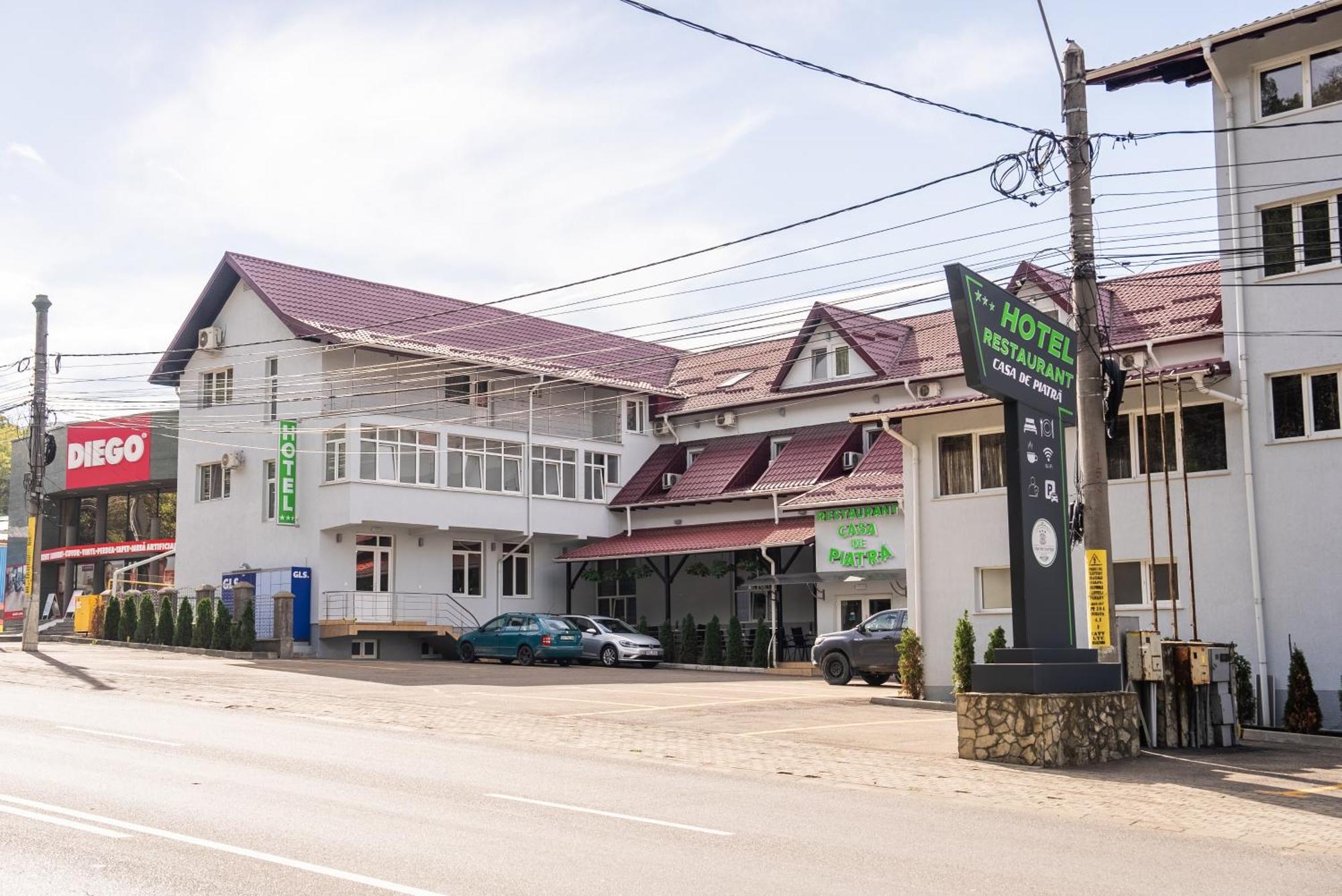 Hotel Casa De Piatra Scheia Екстериор снимка